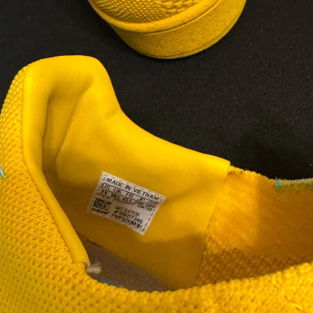 Adidas Pharrell Williams Superstar Primeknit Men’s Size 11 “Bold Gold” - Picture 3 of 5